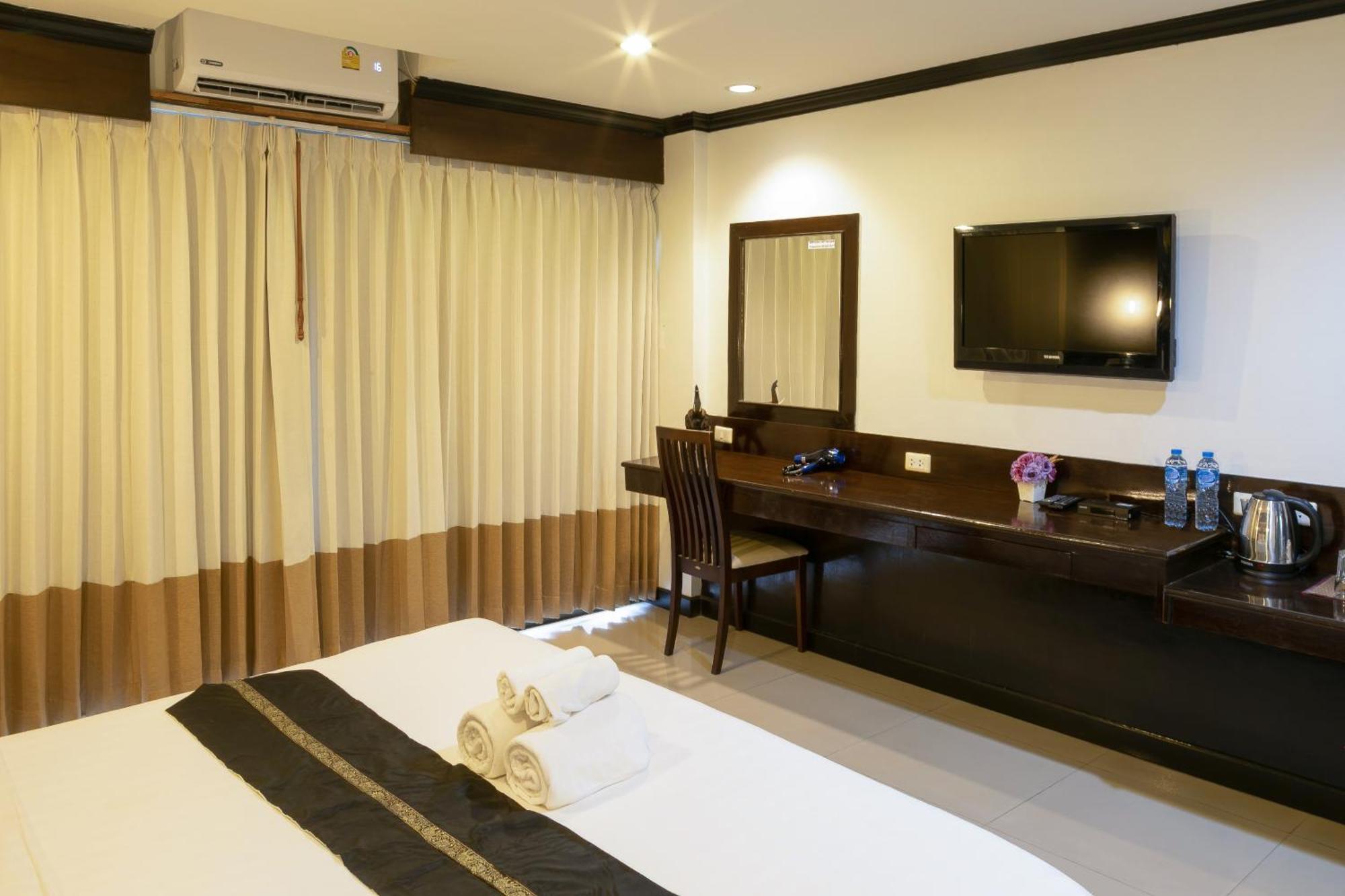 Best Venue Hotel Patong Dış mekan fotoğraf