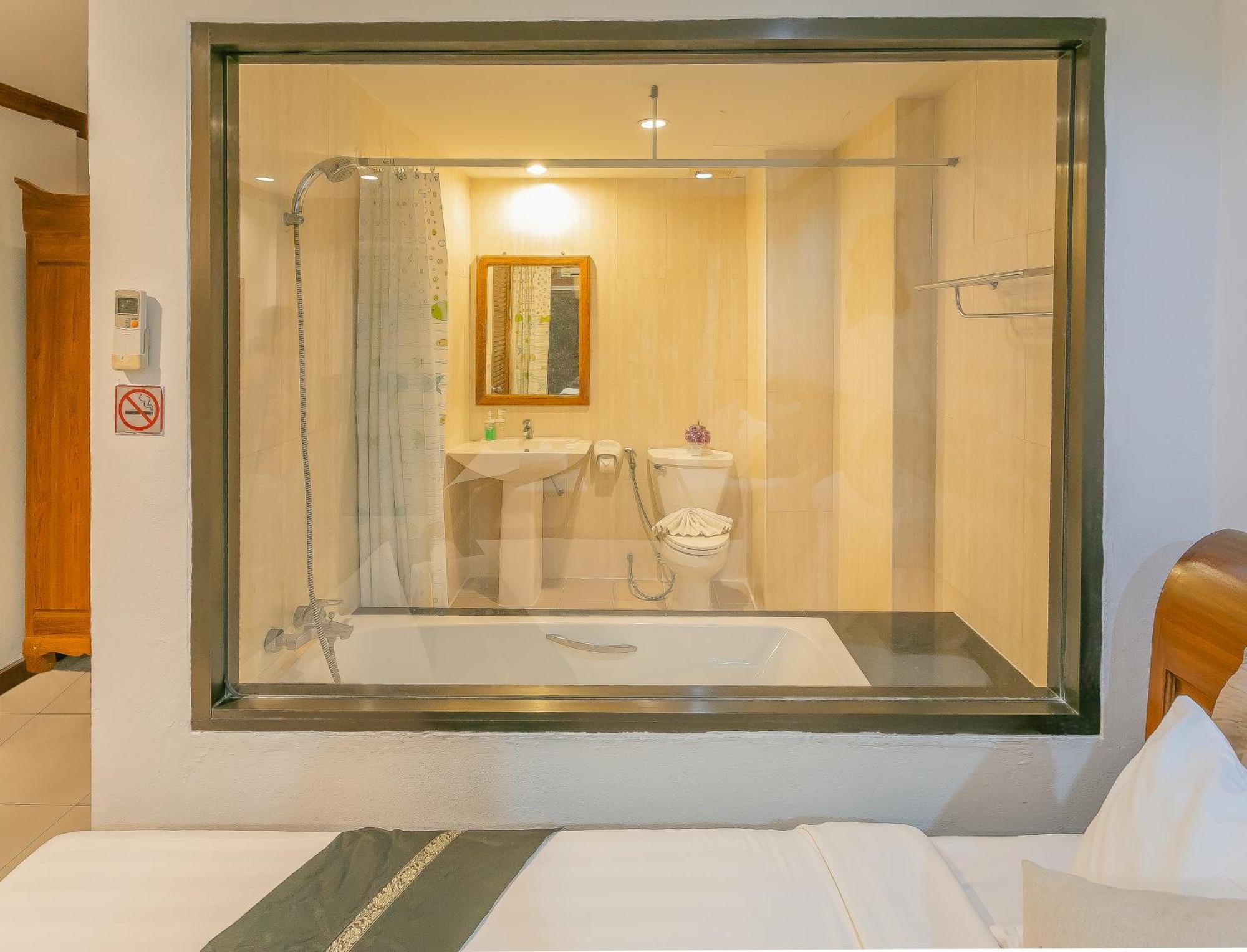 Best Venue Hotel Patong Dış mekan fotoğraf