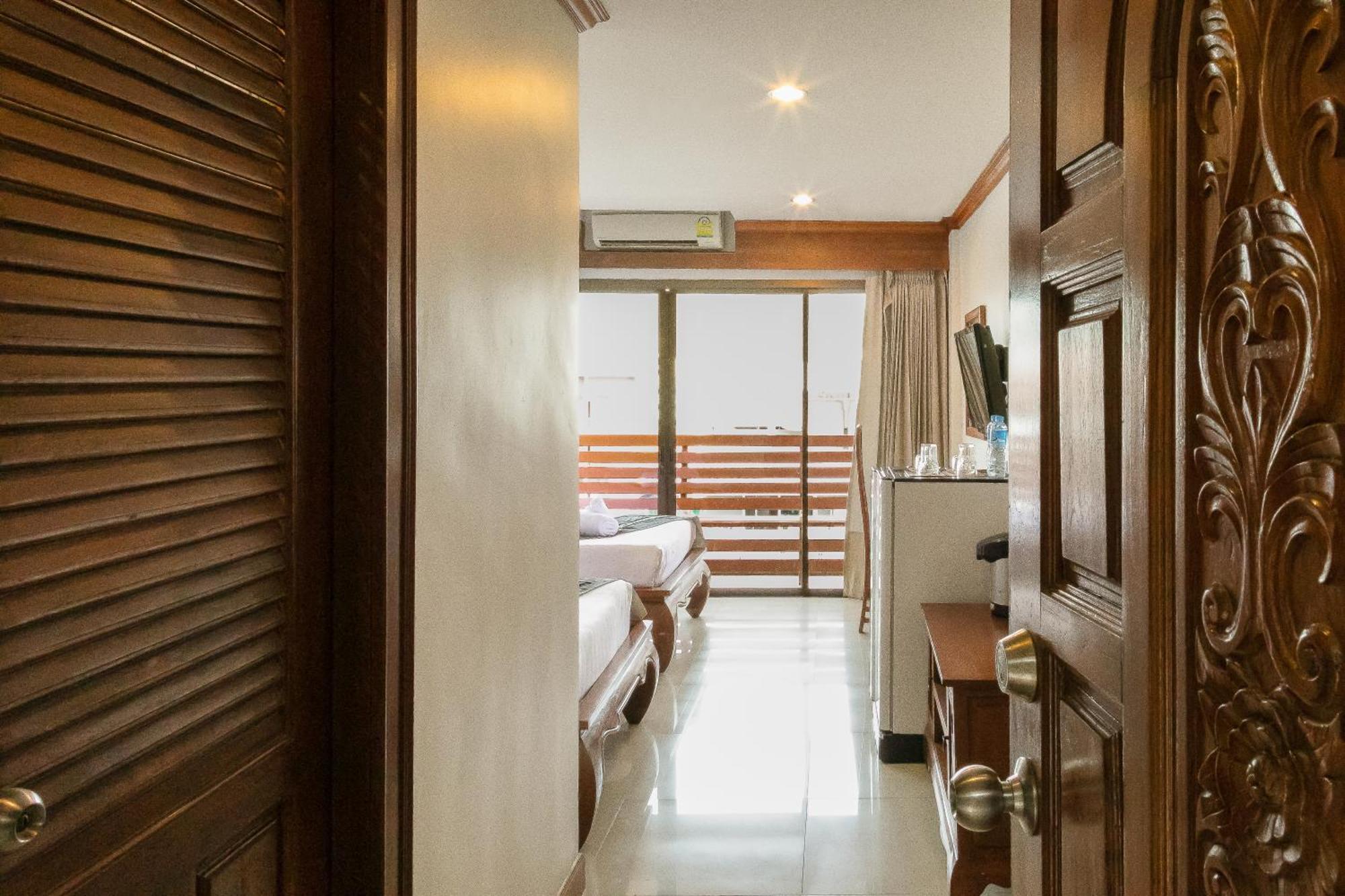 Best Venue Hotel Patong Dış mekan fotoğraf